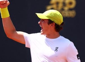 joao-fonseca-avanca-em-atp-de-eastbourne,-ultimo-antes-de-wimbledon