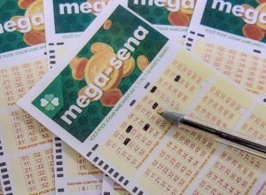 mega-sena-acumulada!-ninguem-acerta-e-premio-dispara
