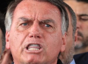 moraes-decreta-prisao-domiciliar-e-apreensao-na-casa-de-bolsonaro