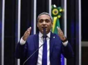deputado-do-pl-critica-post-de-presidente-do-partido:-‘que-nota-imbecil’