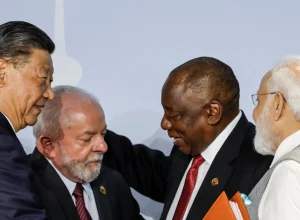 lula-quer-decisao-conjunta-do-brics-sobre-tarifas-dos-estados-unidos