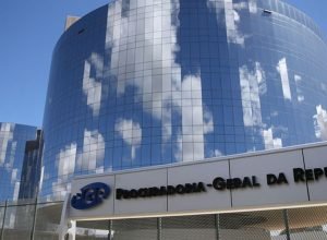 pgr-recorre-para-limitar-alcance-de-ampliacao-do-foro-privilegiado