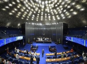 senadores-protocolam-pedido-de-cpi-contra-adultizacao-de-criancas