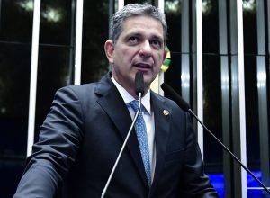 rogerio-carvalho-assume-lideranca-interina-do-governo-no-senado