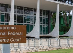 jair-bolsonaro-tem-ate-amanha-(22)-para-esclarecer-tentativa-de-fuga