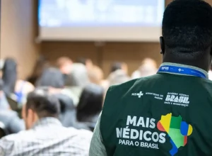 mais-medicos:-quase-1,5-mil-selecionados-comecam-a-partir-desta-quarta