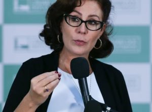 zambelli-continua-presa-na-italia,-apos-audiencia-com-juiz