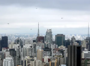populacao-brasileira-e-de-213,4-milhoes,-estima-ibge