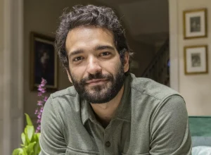 “vale-tudo”-traz-a-tona-a-leucemia-mieloide;-entenda-o-que-e-a-doenca