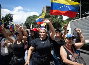 maduro-defende-que-nenhuma-disputa-com-eua-“justifica-conflito-militar”