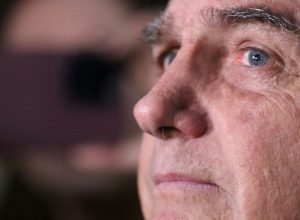 com-condenacao,-bolsonaro-fica-elegivel-somente-com-105-anos-de-idade