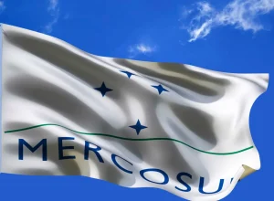 mercosul-e-etfa-assinam-acordo-de-livre-comercio-na-terca-feira