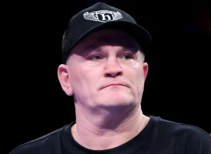 lenda-do-boxe-e-encontrado-morto-em-casa-aos-46-anos