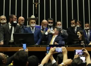 corregedoria-da-camara-pede-suspensao-de-3-deputados-lideres-do-motim