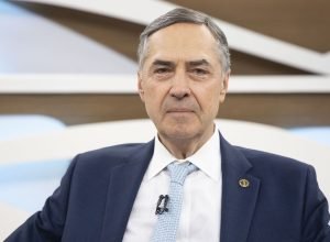 barroso:-verificar-se-anistia-e-constitucional-e-competencia-do-stf