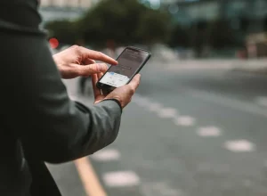 numero-de-trabalhadores-por-aplicativo-cresceu-170%-em-10-anos,-diz-bc