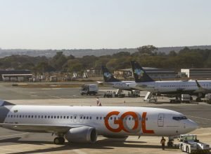 gol-e-azul-encerram-acordo-de-cooperacao-comercial