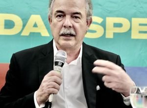 bndes-vai-proteger-empresas-prejudicadas-por-tarifas,-diz-mercadante