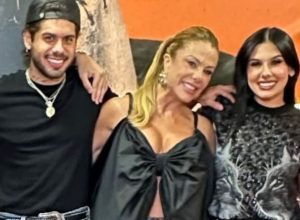 em-video,-poliana-mostra-animacao-de-ana-castela-no-camarim-de-ze-felipe