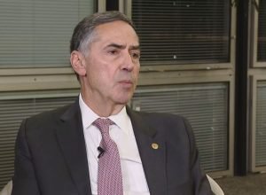 barroso-a-cnn:-julgar-trama-golpista-encerra-ciclo-de-atraso