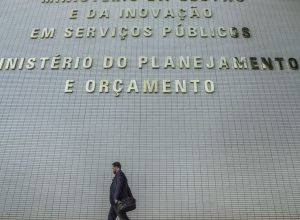 governo-amplia-bloqueio-orcamentario-para-r$-12-bilhoes