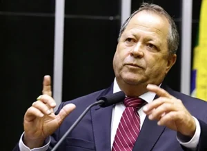 pgr-se-manifesta-contra-mandato-online-de-deputado-que-esta-preso
