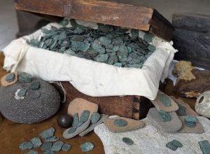 mergulhadores-encontram-tesouro-espanhol-perdido-ha-300-anos