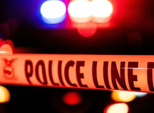 dois-mortos-e-12-feridos-em-“tiroteio-em-massa”-no-centro-do-alabama