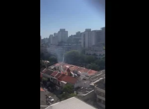 balao-cai-sobre-telhados-de-residencias-e-pega-fogo-em-sao-paulo;-video