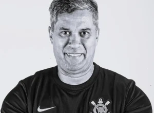 treinador-campeao-pelo-corinthians-morre-apos-sofrer-acidente-em-ginasio