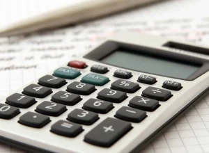 pais-crescera-2,4%-em-2025,-acima-da-america-latina,-diz-banco-mundial