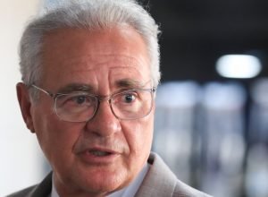 ir:-isencao-deve-tramitar-em-ate-um-mes-no-senado,-diz-renan-calheiros