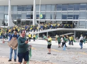 quaest:-52%-sao-contra-“pl-da-dosimetria”-e-dizem-que-penas-foram-justas