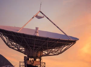 verizon-e-ast-spacemobile-anunciam-acordo-definitivo-para-banda-larga-espacial-nos-eua