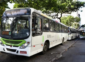 ibge-aponta-1,3-milhao-de-pessoas-demorando-mais-de-2h-para-chegar-ao-trabalho-em-2022