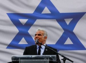trump-deveria-receber-nobel-da-paz,-diz-lider-da-oposicao-israelense
