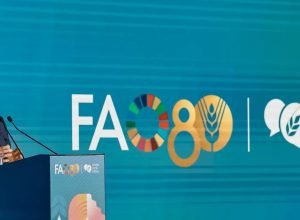 na-italia,-lula-diz-que-e-preciso-“incluir-os-pobres-no-orcamento”