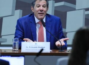 haddad-apresenta-proposta-alternativa-a-mp-do-iof-para-alcolumbre