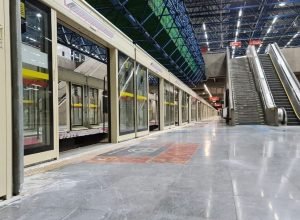 meias,-camisetas,-bones:-metro-de-sp-comecara-a-vender-produtos-licenciados