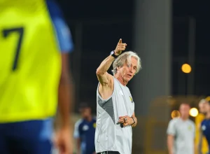 jorge-jesus-nao-perdoa-e-pune-brasileiro-por-excesso-de-peso-no-al-nassr