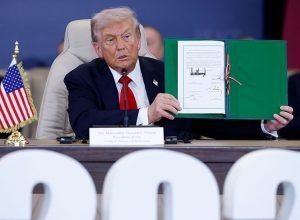 gunther:-jeito-trump-de-negociar-empurrou-acordo-vago-a-israel-e-hamas