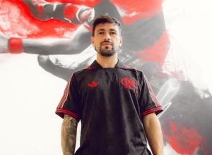 arrascaeta-relata-tentativa-de-assalto-na-saida-do-maracana