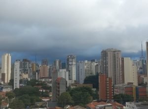 ventos-fortes-atingem-regioes-de-sao-paulo,-alerta-defesa-civil