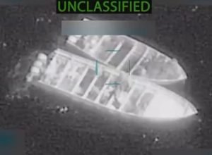 novos-ataques-dos-eua-contra-barcos-no-pacifico-deixam-14-mortos