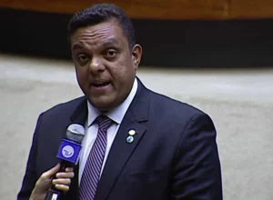 deputados-pedem-investigacao-federal-sobre-megaoperacao-no-rio