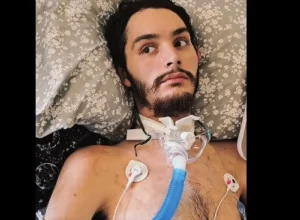 jovem-em-coma-acorda,-denuncia-namorada-por-acidente-e-morre-dias-depois