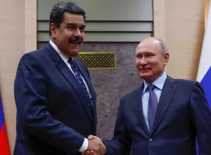 russia-admite-“contatos”-com-venezuela-sobre-possivel-ajuda-a-maduro