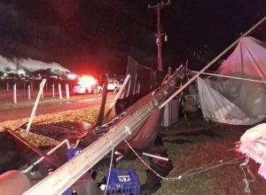 tempestade-leva-caos-a-festa-no-interior-de-sp