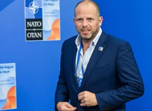 incidentes-com-drones?-ministro-belga-relaciona-a-tentativa-de-espionagem