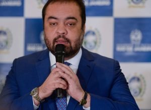 tse-comeca-julgamento-que-pode-cassar-claudio-castro-nesta-terca